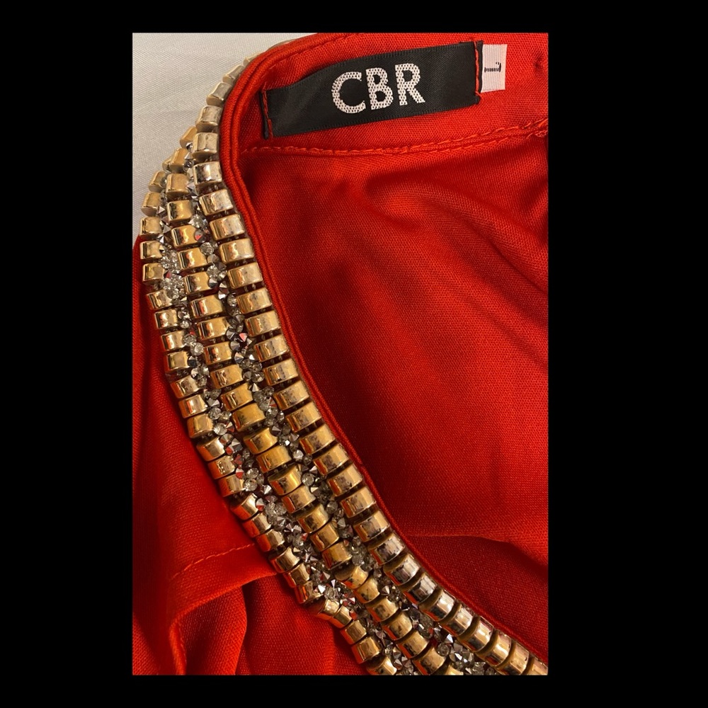 Red Dress - Picture 4 of 5